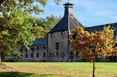 Dewar’s Distillery